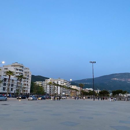 Sea View Vlore Bagian luar foto