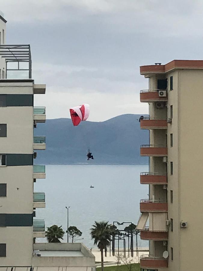 Sea View Vlore Bagian luar foto